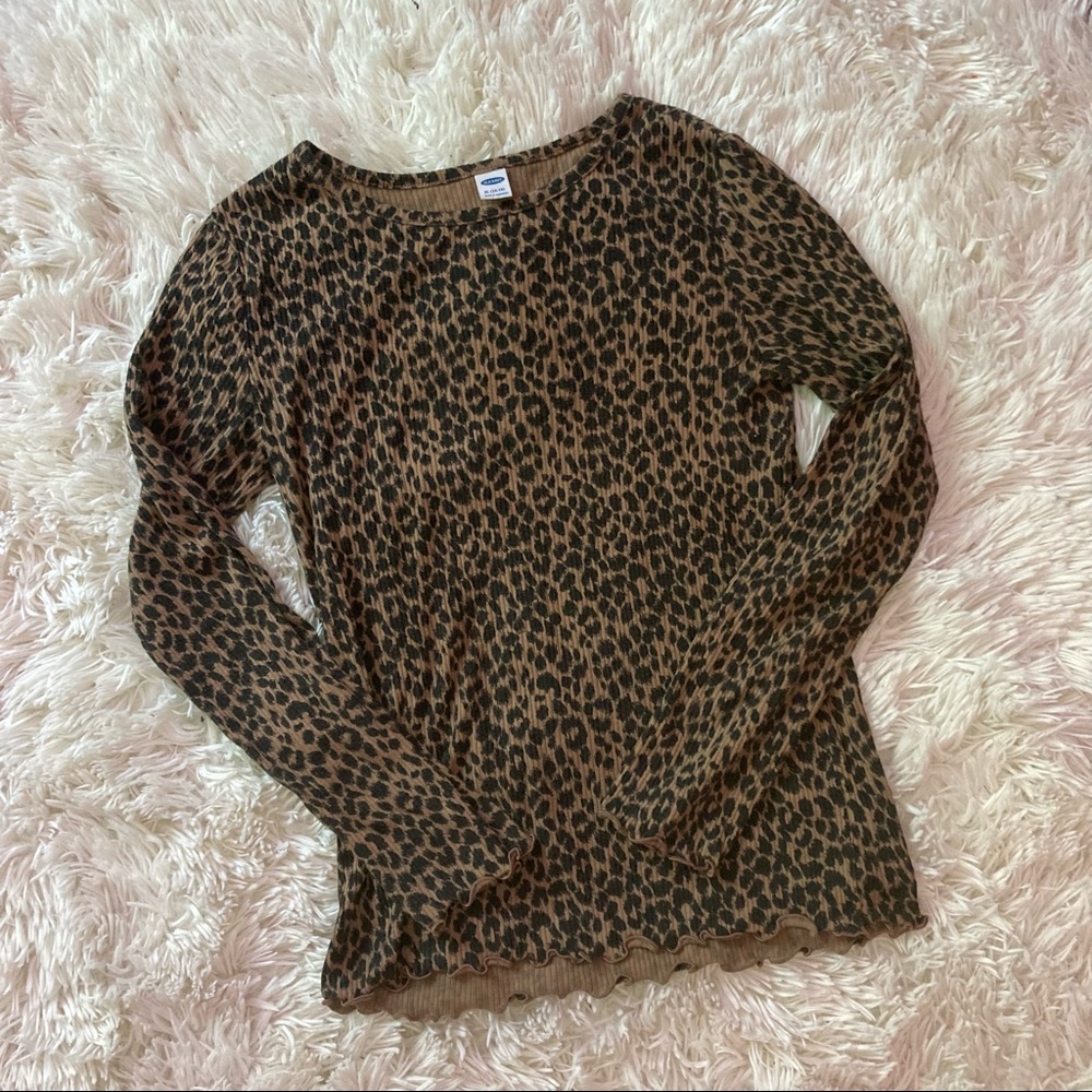 Old navy lettuce animal print top